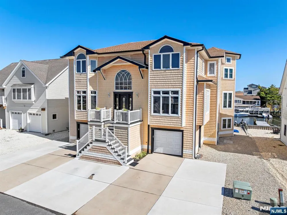 19 Maryland Road Little Egg Harbor, NJ 08087