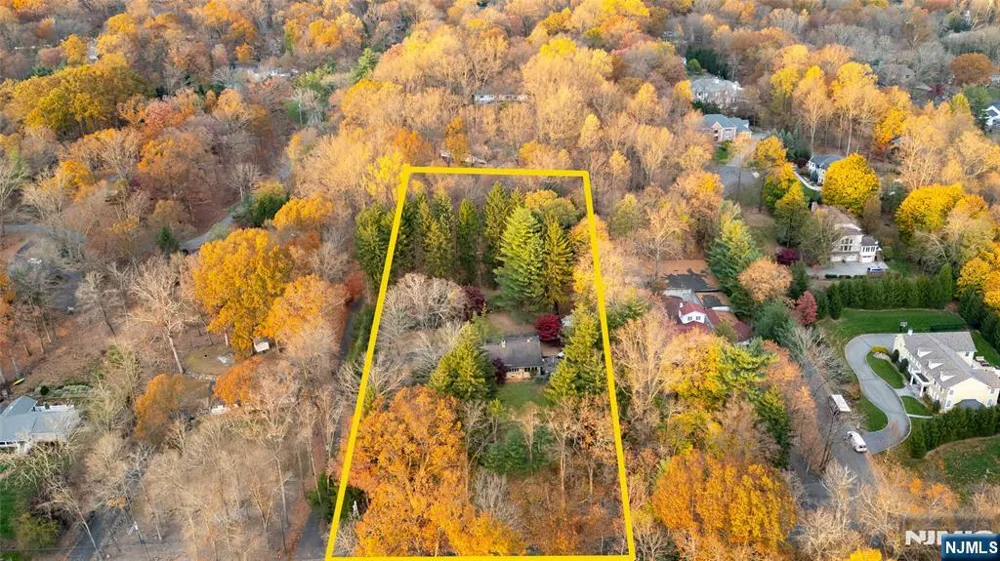 59 Old Stone Church Road Upper Saddle River, NJ 07458