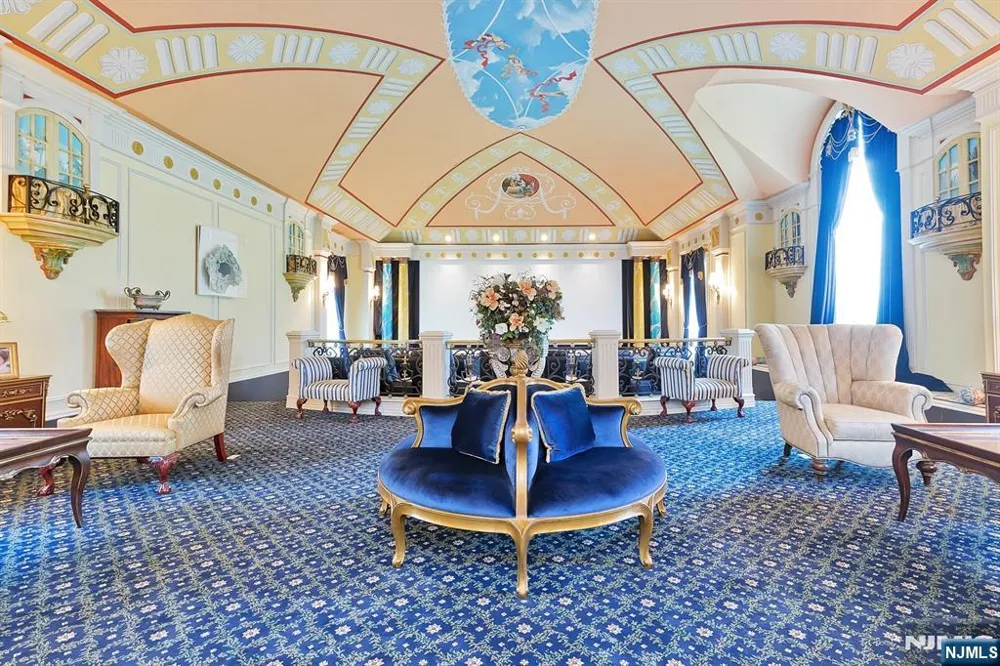 12 The Esplanade Alpine, NJ 07620