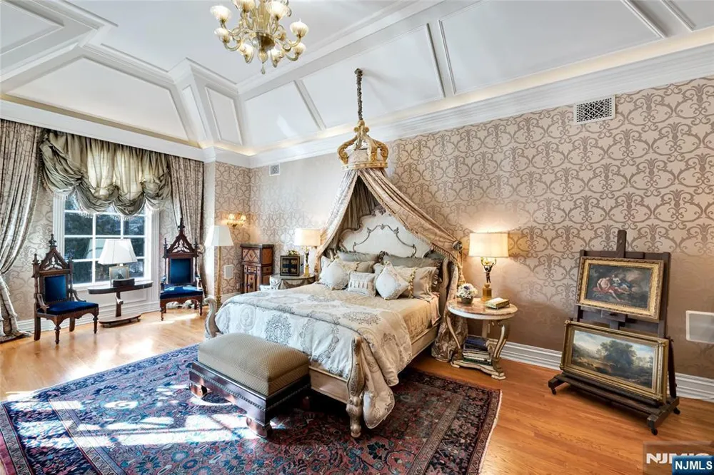 12 The Esplanade Alpine, NJ 07620