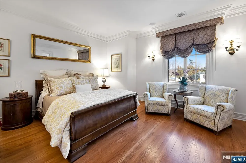 12 The Esplanade Alpine, NJ 07620