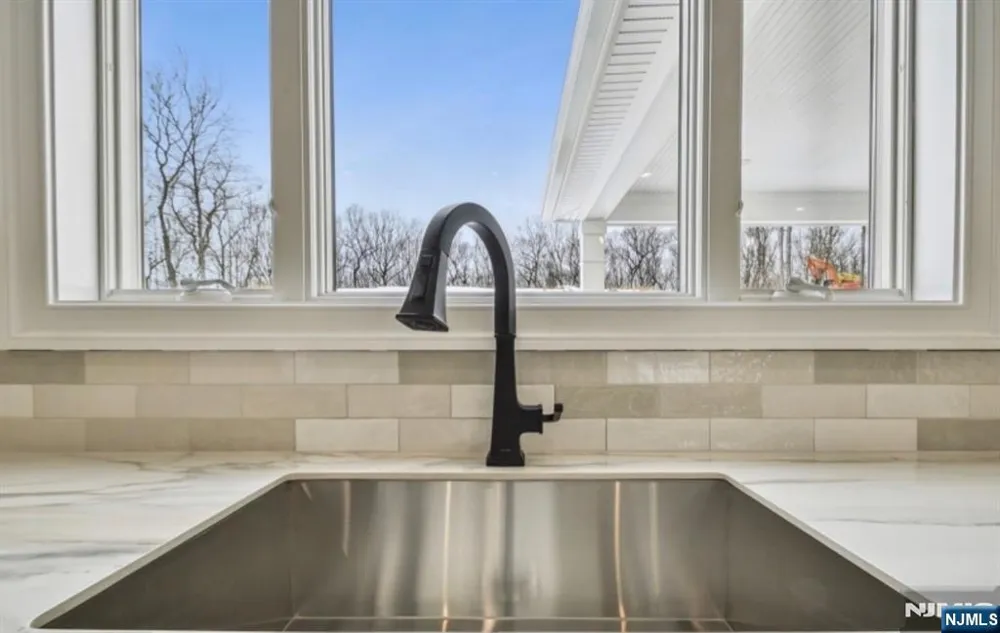 3 Bristol Ridge Road Boonton Township, NJ 07005