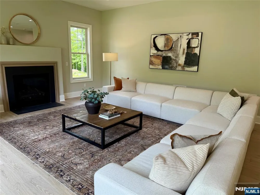 3 Bristol Ridge Road Boonton Township, NJ 07005