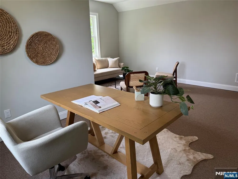 3 Bristol Ridge Road Boonton Township, NJ 07005