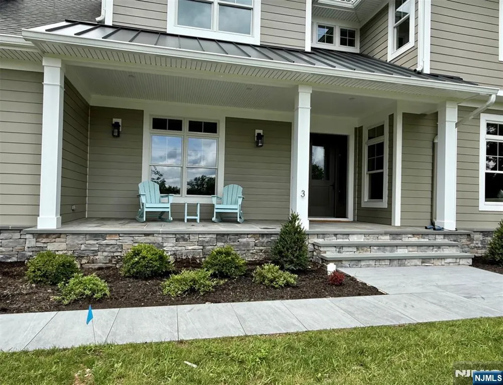 3 Bristol Ridge Road Boonton Township, NJ 07005