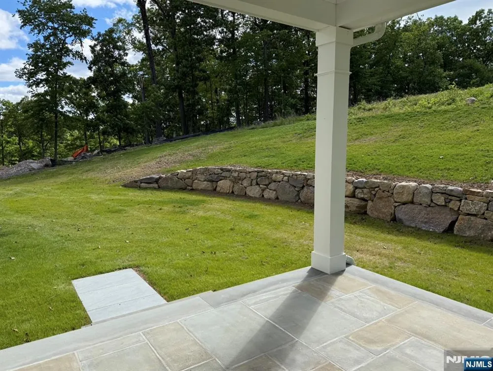 3 Bristol Ridge Road Boonton Township, NJ 07005