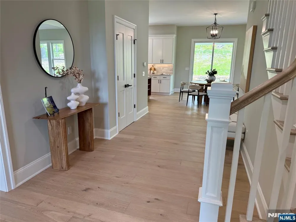 3 Bristol Ridge Road Boonton Township, NJ 07005