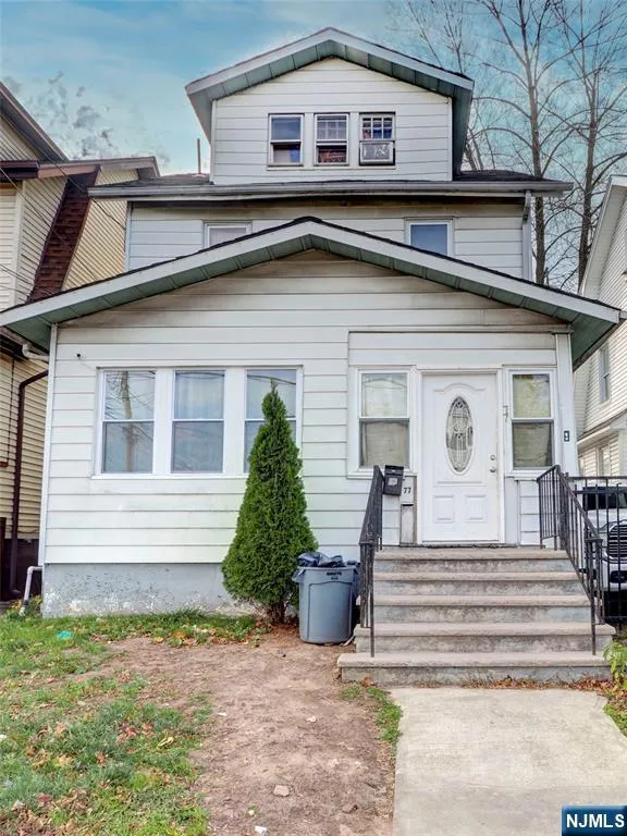 77 Delmar Place Irvington, NJ 07111