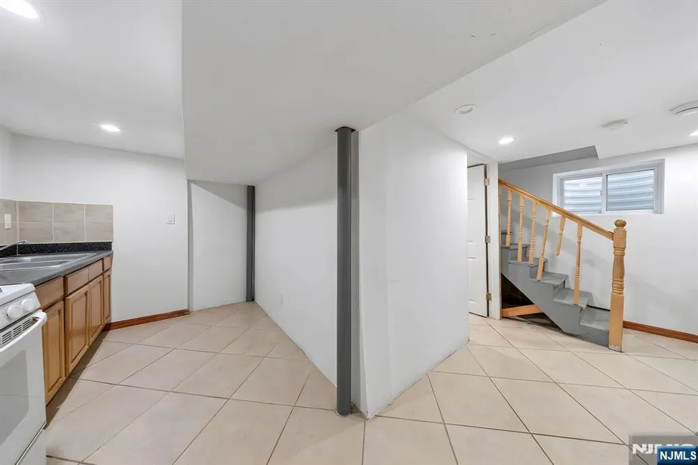 280 Malcolm Avenue Garfield, NJ 07026