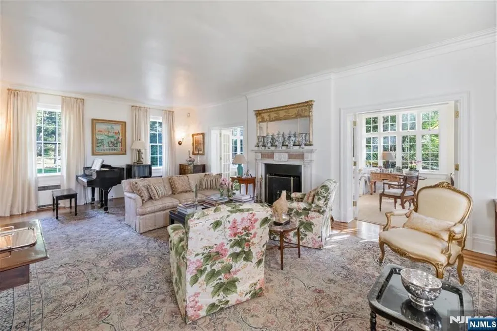 200 Lincoln Street Englewood, NJ 07631