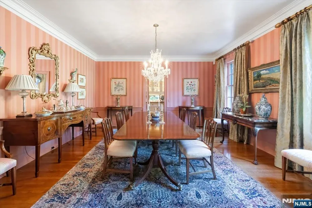 200 Lincoln Street Englewood, NJ 07631