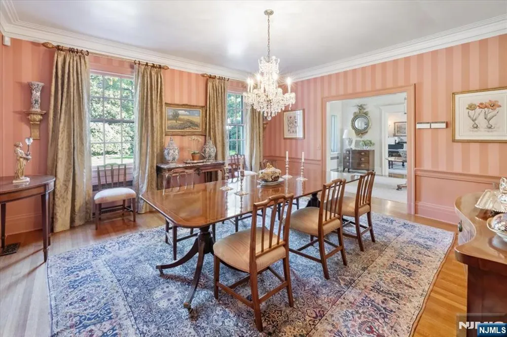 200 Lincoln Street Englewood, NJ 07631