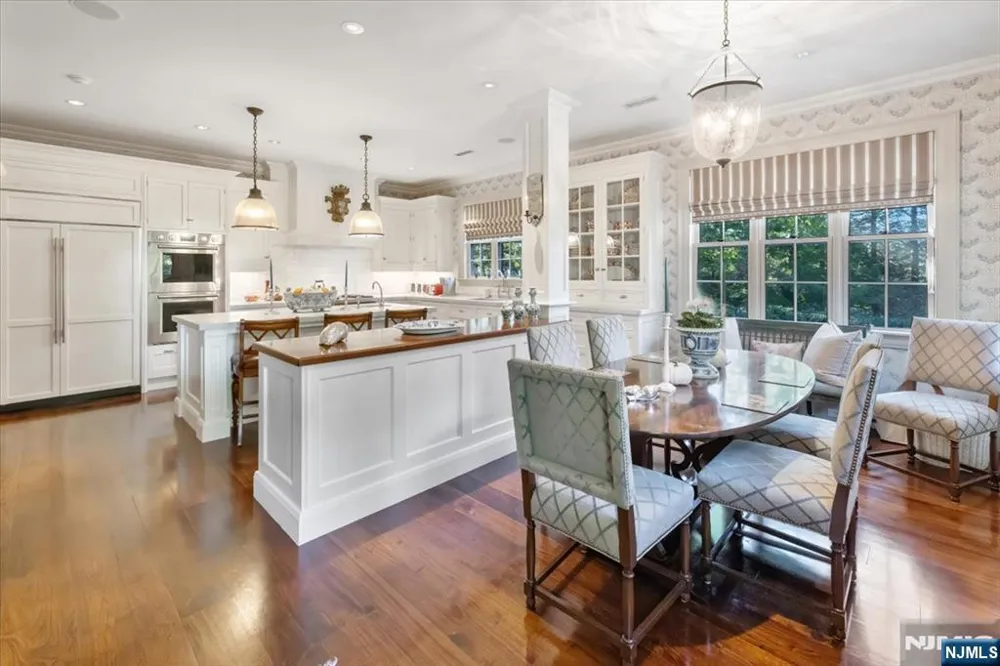200 Lincoln Street Englewood, NJ 07631