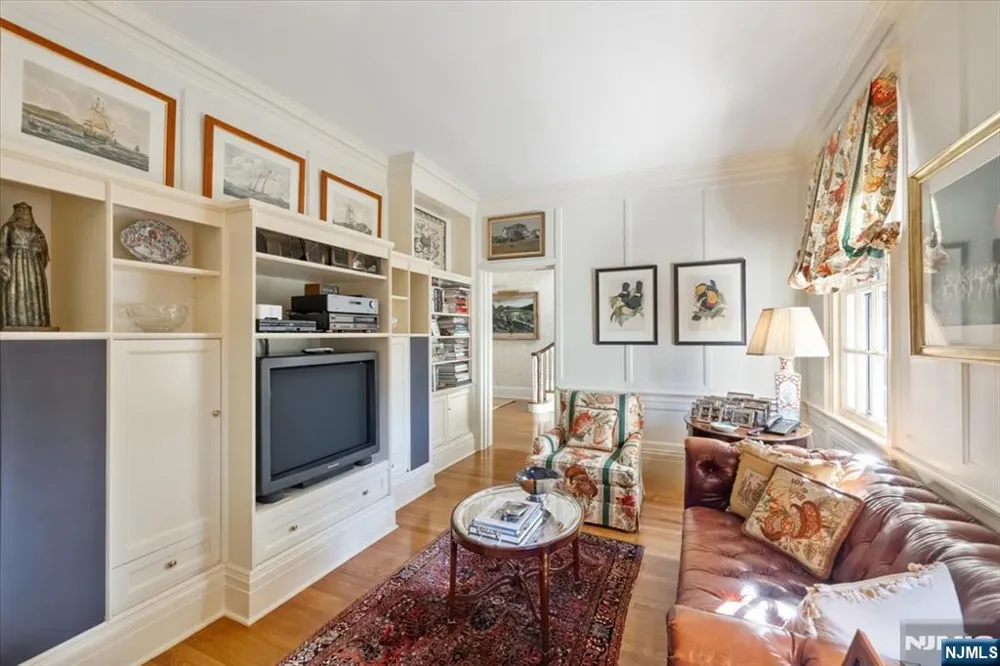 200 Lincoln Street Englewood, NJ 07631