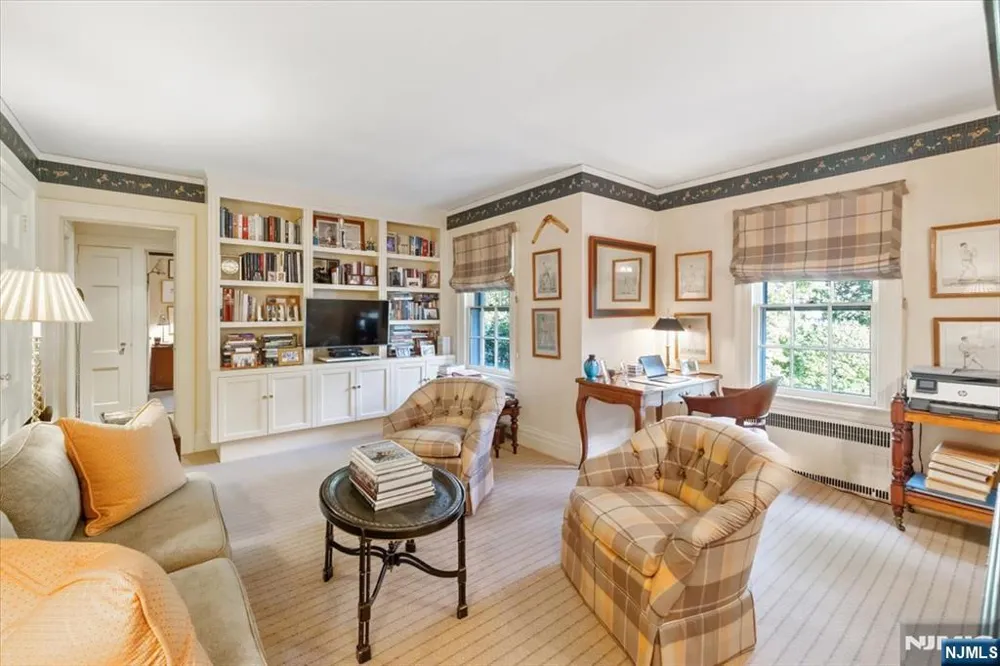 200 Lincoln Street Englewood, NJ 07631