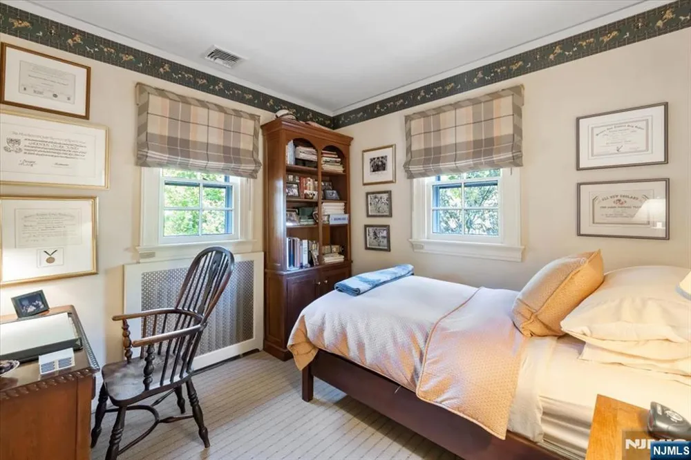 200 Lincoln Street Englewood, NJ 07631