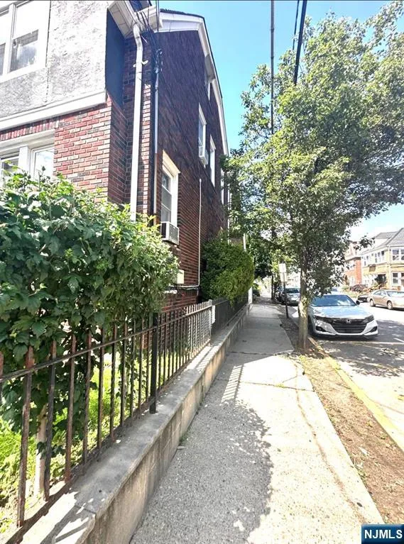 800 85th Street North Bergen, NJ 07047