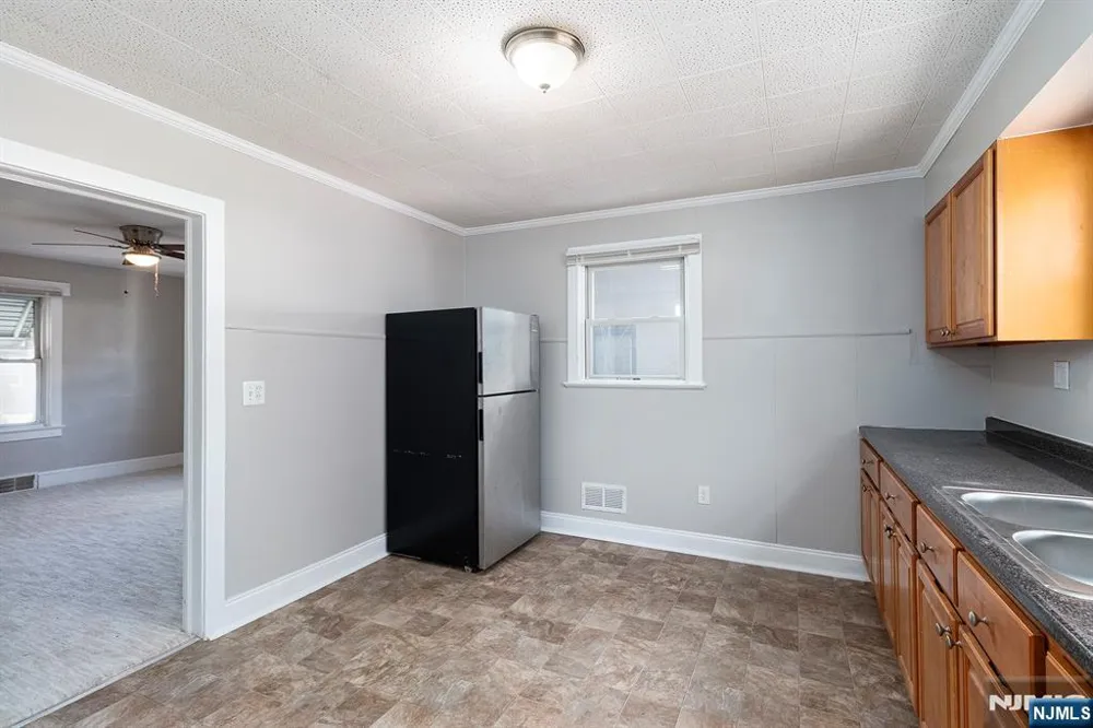 2557 Wh-Mer Road Hamilton, NJ 08619