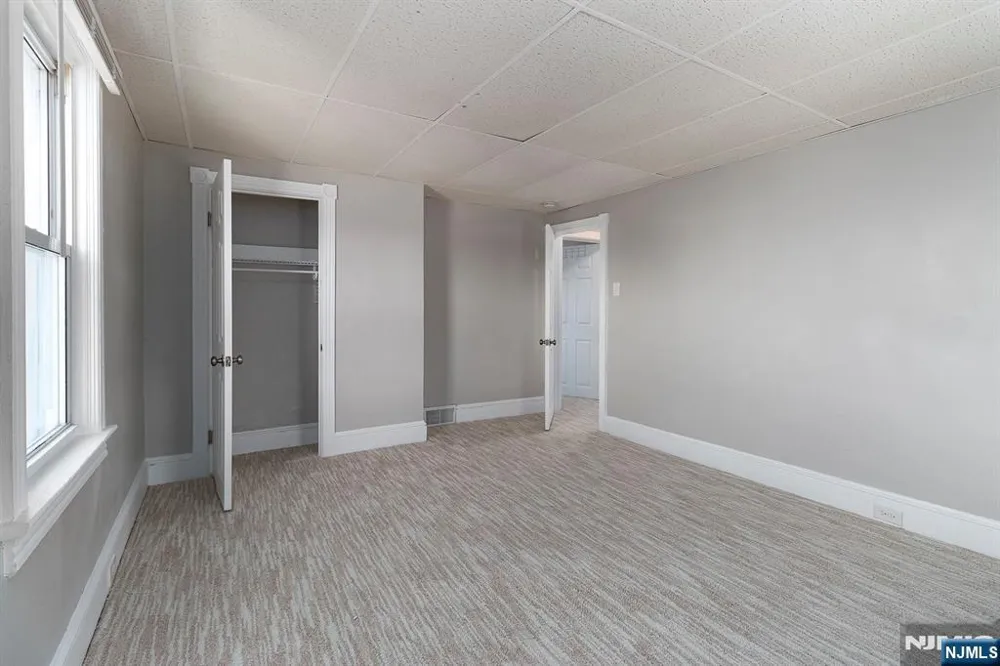 2557 Wh-Mer Road Hamilton, NJ 08619