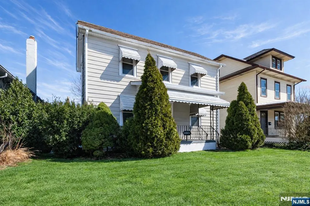 2557 Wh-Mer Road Hamilton, NJ 08619