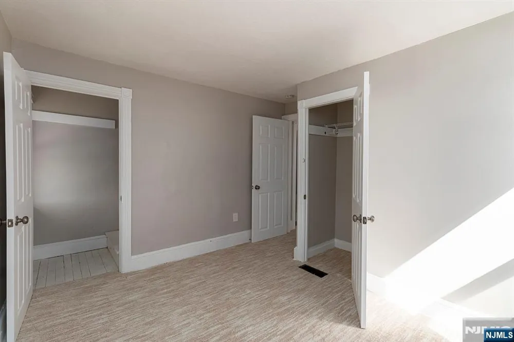2557 Wh-Mer Road Hamilton, NJ 08619