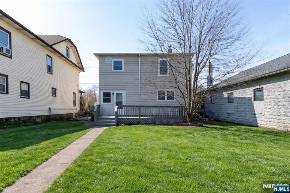 2557 Wh-Mer Road Hamilton, NJ 08619