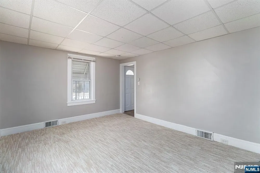 2557 Wh-Mer Road Hamilton, NJ 08619