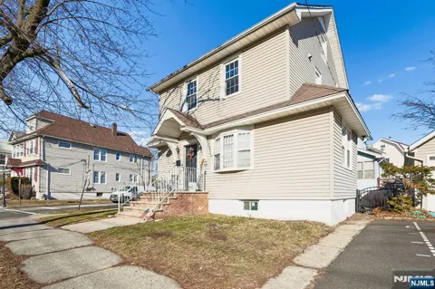 228 Totowa Road