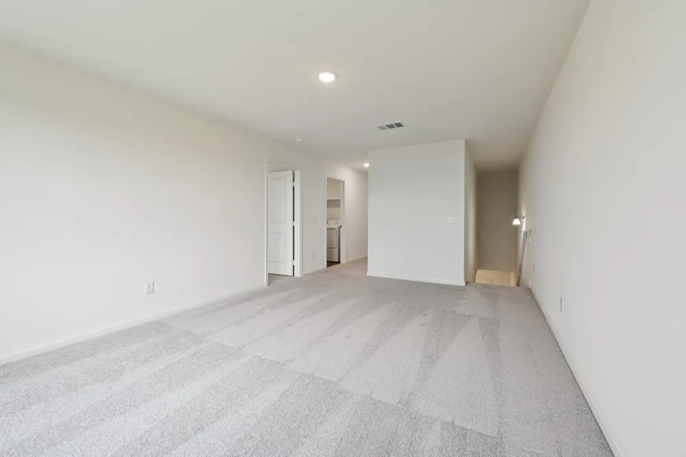 615 Lagoon Drive Maxwell, TX 78656