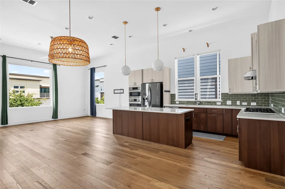 6105 Florencia Lane Austin, TX 78724