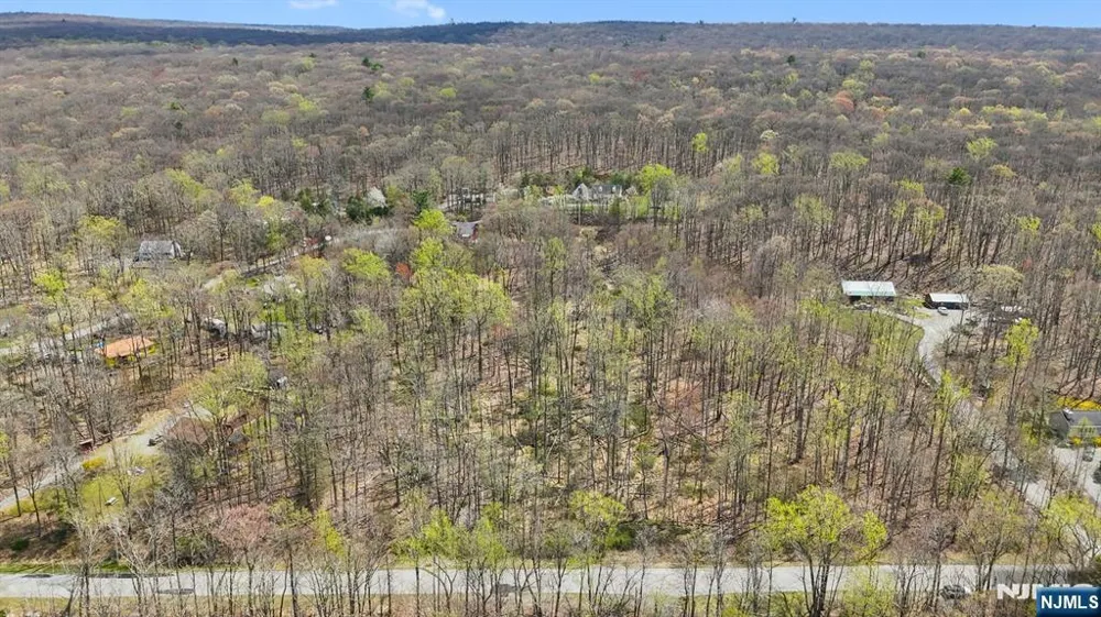 11 Oak Ridge Road Montague, NJ 07827