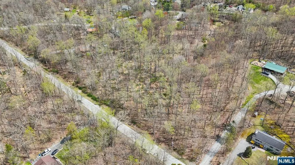 11 Oak Ridge Road Montague, NJ 07827