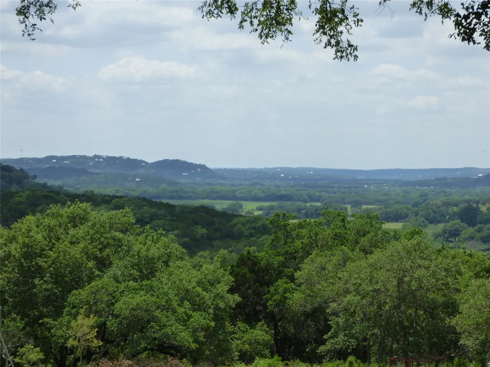 5771 Hilliard Road San Marcos, TX 78666