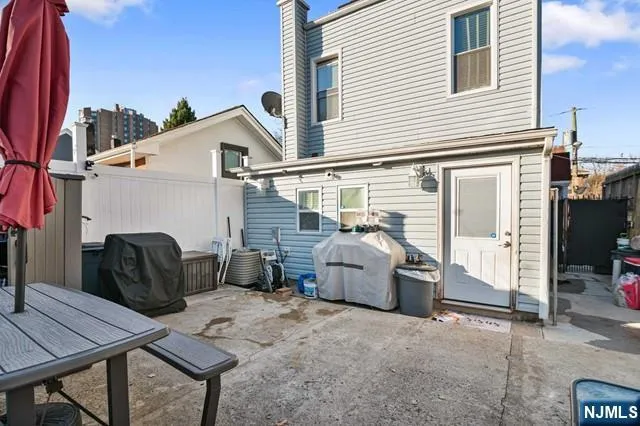 7 Martin Street Paterson, NJ 07501