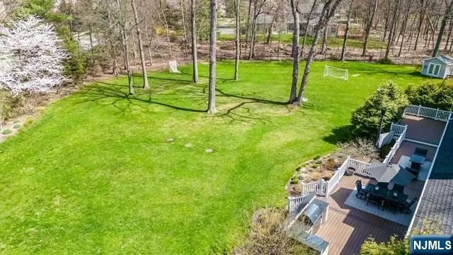 202 Chestnut Ridge Road Saddle River, NJ 07458