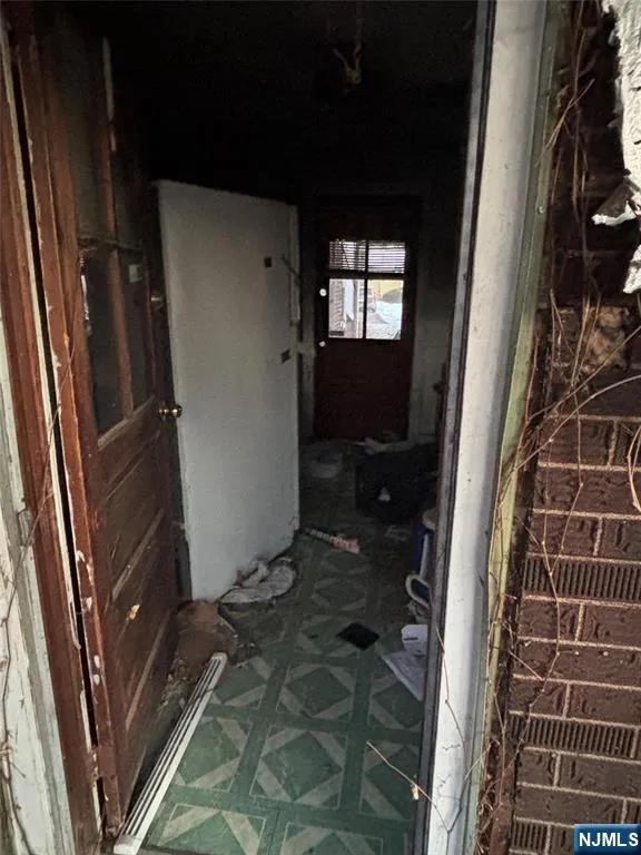 297 Keasbey Street Salem, NJ 08079