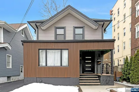 31 72nd Street