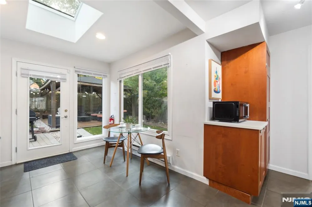 31 72nd Street North Bergen, NJ 07047