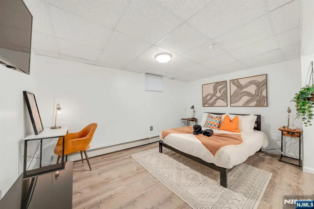 31 72nd Street North Bergen, NJ 07047