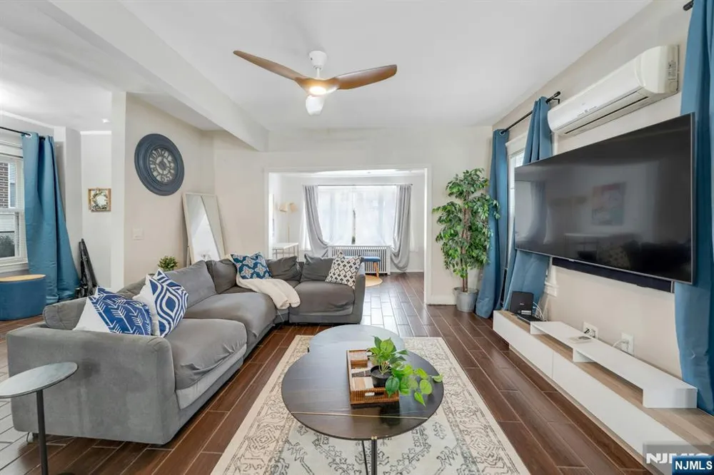31 72nd Street North Bergen, NJ 07047