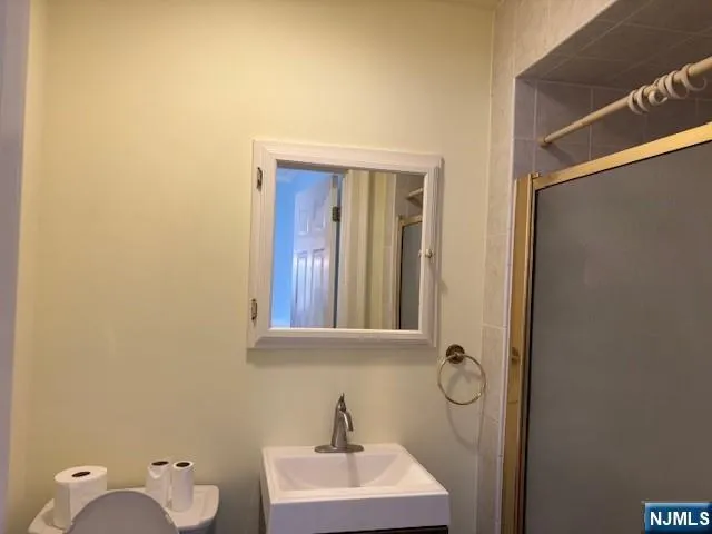 460 New England Terrace Orange, NJ 07050