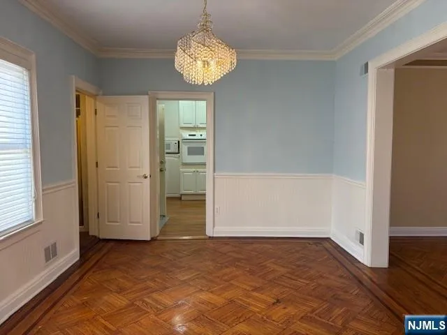 460 New England Terrace Orange, NJ 07050