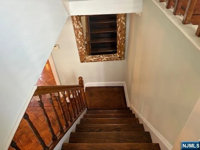460 New England Terrace Orange, NJ 07050