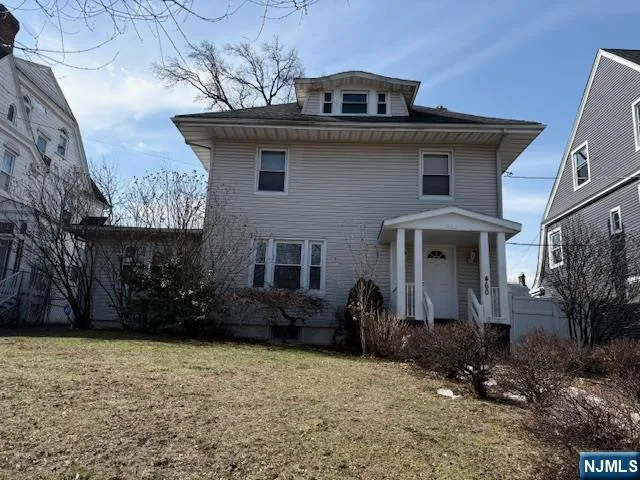 460 New England Terrace Orange, NJ 07050