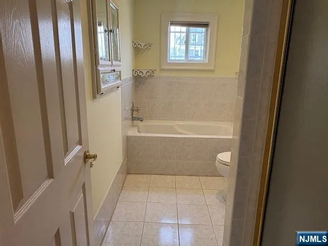 460 New England Terrace Orange, NJ 07050