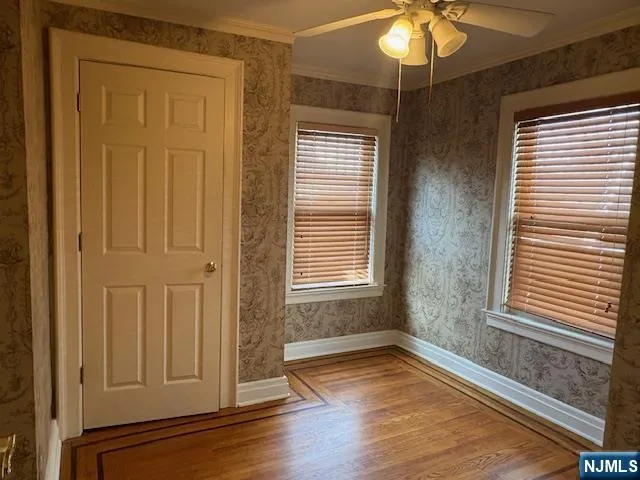 460 New England Terrace Orange, NJ 07050
