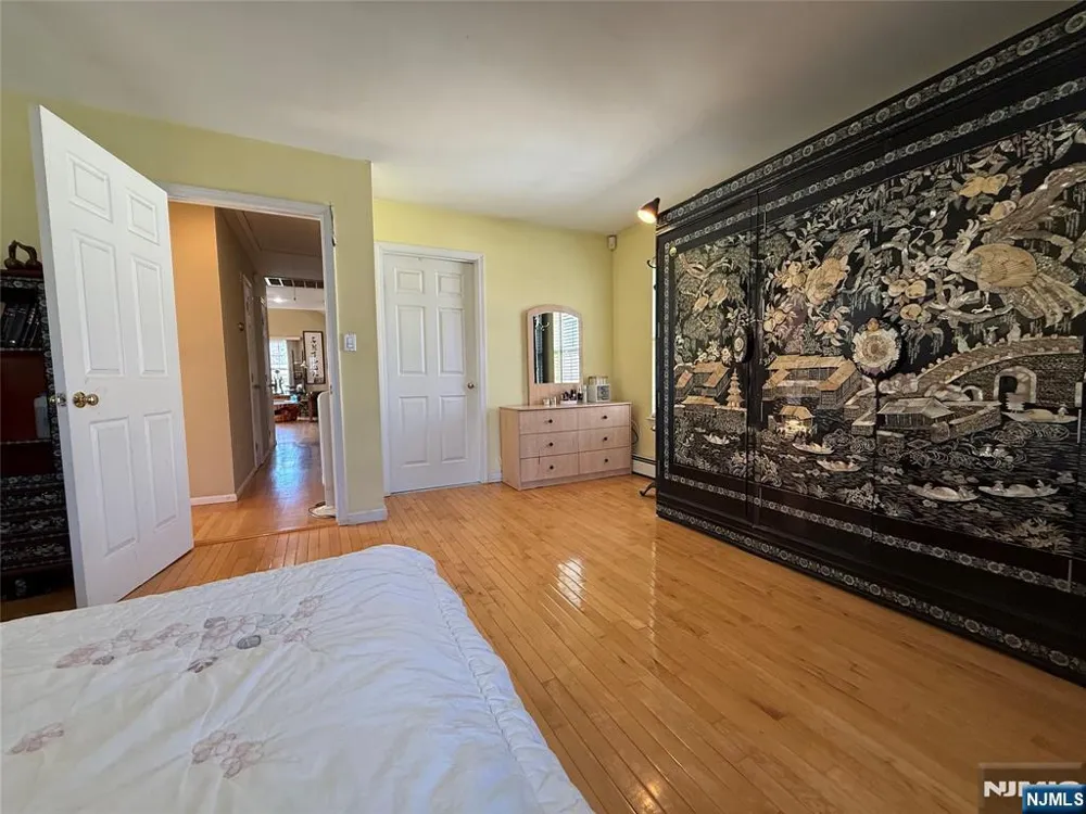 101 Phelps Avenue Englewood, NJ 07631