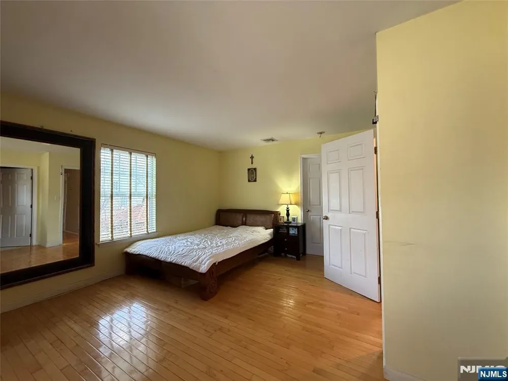 101 Phelps Avenue Englewood, NJ 07631