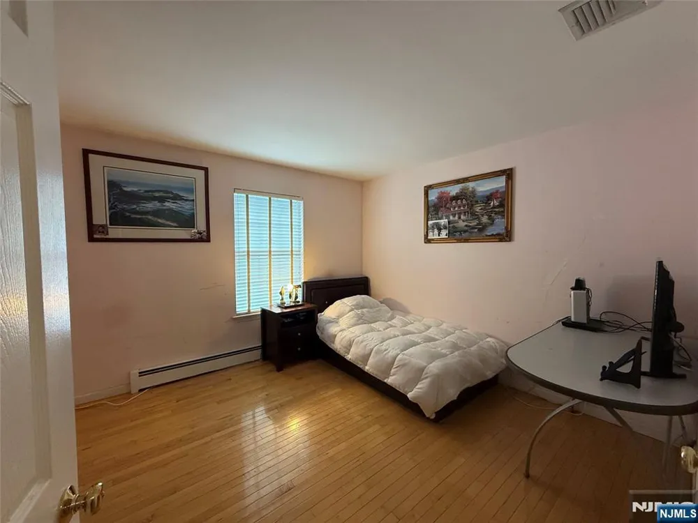 101 Phelps Avenue Englewood, NJ 07631