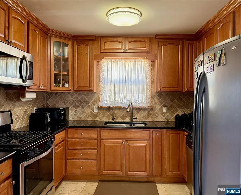 101 Phelps Avenue Englewood, NJ 07631